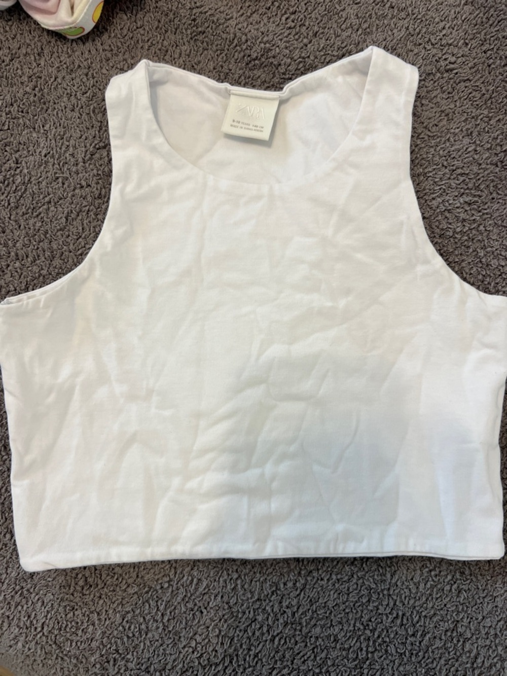 Zara White Cropped Tank - Scoop Neck Sleeveless Top
